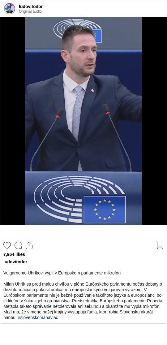 

Vulgárnemu Uhríkovi vypli v Európskom parlamente mikrofón

Milan Uhrík sa pred malou chvíľou v pléne Európskeho parlamentu počas debaty o dezinformáciách pokúsil umlčať inú europoslankyňu vulgárnym výrazom. V Európskom parlamente nie je bežné používanie takéhoto jazyka a europoslanci boli viditeľne v šoku z jeho grobianstva. Predsedníčka Európskeho parlamentu Roberta Metsola takéto správanie netolerovala ani sekundu a okamžite mu vypla mikrofón. Mrzí ma, že v mene našej krajiny vystupujú ľudia, ktorí robia Slovensku akurát hanbu. #slovenskománaviac