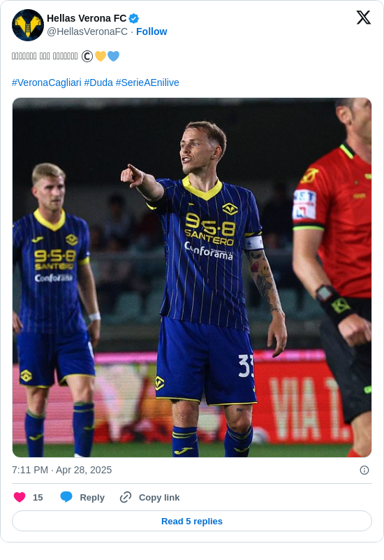 Hellas Verona FC: 𝒯ℴ𝓃𝒾ℊ𝒽𝓉 ℴ𝓊𝓇 𝒸𝒶𝓅𝓉𝒶𝒾𝓃 ©️💛💙

#VeronaCagliari #Duda #SerieAEnilive https://t.co/Whl6QrLiWY