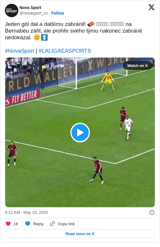 Nova Sport: Jeden gól dal a dalšímu zabránil! 🧱 𝐌𝐀𝐑𝐓𝐈𝐍 𝐕𝐀𝐋𝐉𝐄𝐍𝐓 na Bernabéu zářil, ale prohře svého týmu nakonec zabránit nedokázal. 🙂‍↕️

#NovaSport | #LALIGAEASPORTS https://t.co/1BOiw0KnGX