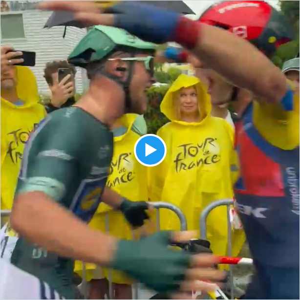 Tour de France™: Teamwork makes the dreamwork 🇺🇸 @LidlTrek  💪💪💪💪💪

#TDF2025 https://t.co/A7sXmMmB2G