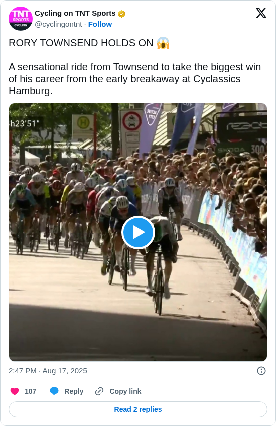 Cycling on TNT Sports: RORY TOWNSEND HOLDS ON 😱

A sensational ride from Townsend to take the biggest win of his career from the early breakaway at Cyclassics Hamburg. https://t.co/Bl3bJUTYAY