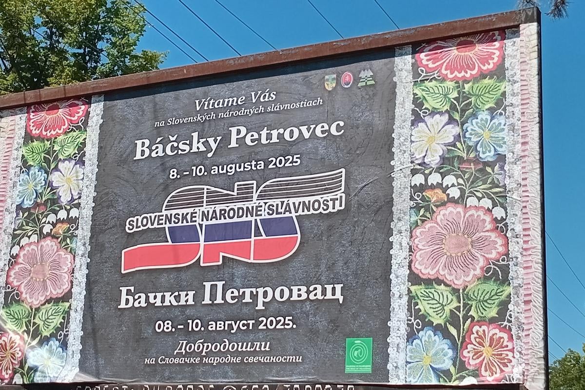 Community life and traditions of Vojvodina’s Slovaks were the central theme of the Slovak National Festivities, held in Bački Petrovac near Novi Sad, Serbia, from 8 to 10 August 2025. Yet the festival made headlines mainly because of a Saturday attack by government supporters on a photo exhibition about protests in Serbia, which was not part of the official programme. Several photographs were damaged in the assault and a number of people were injured.