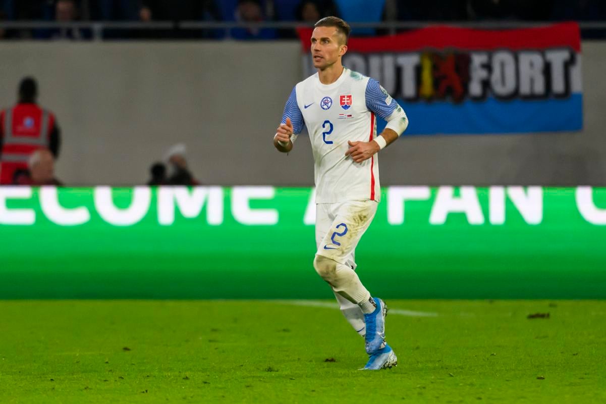 Na snímke Peter Pekarík v reprezentačnom drese v roku 2023.