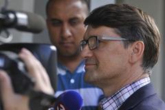 Marek Maďarič has stepped down from his deputy chair post; others may follow.