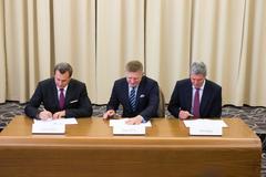 Coalition only agrees on how to talk. But what will they talk about?