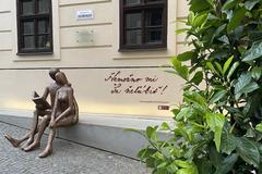 An interactive statue by the Love Bank museum in Banská Štiavnica.