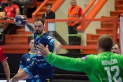 Juraj Briatka patrí medzi obávaných strelcov v drese hádzanárov HK Bojnice.