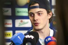 Proti McDavidovi už Dvorský hral, na šampionáte sa teší na Crosbyho