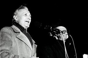 Ladislav Chudík delivering his speech at a rally on the SNP Square in Bratislava on November 25, 1989.
