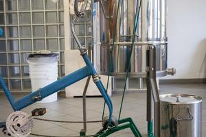A machine for extracting honey in the framework of project The Urban Bees