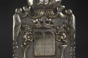 Torah shield, 1813