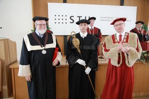 Bebo White and rector of STU Robert Redhammer