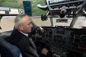 Jak-40 pilot, Captain Ladislav Klinčok, flies the plane the last time. 