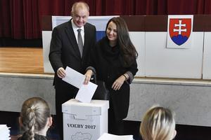 President Andrej Kiska voted in Poprad.