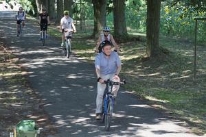 Diplomats cycled to Ivanka on July 20.