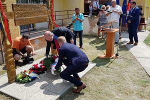 Marking Roma Holocaust in Barca