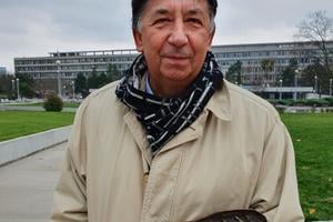 Ján Budaj, one of the leaders of Velvet Revolution with the bronze shoeprint. 