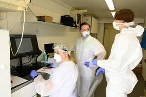 New large-capacity mobile sampling site opened in Trenčín.