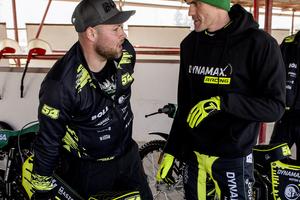 Martin Vaculík s mechanikom Denisom Takáčom.