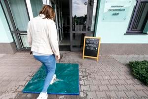 Certain protective measures are still in place, such as this disinfection mat.