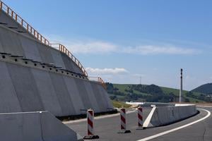 The first vehicles were allowed already on Monday.