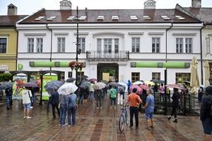 People during a commemorative gathering in Košice on Thursday, 21 August 2025, marking the 57th anniversary of the Warsaw Pact invasion of Czechoslovakia.