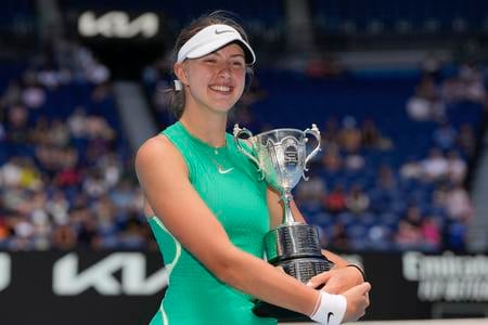 Renáta Jamrichová cecures victory in Junior Girls' Doubles at Australian Open. 