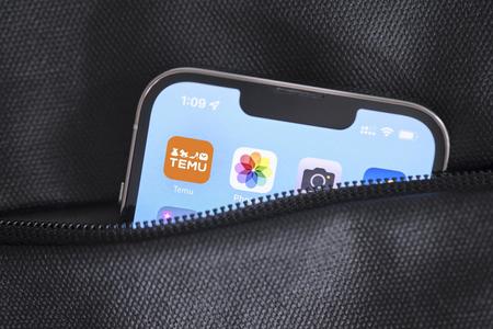 The Chinese online seller Temu is becoming popular in Slovakia. 