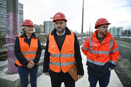 Bratislava mayor will meet Chinese ambassador over delayed Petržalka tram track