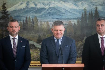 Fico's close aide dated a Hungarian informant