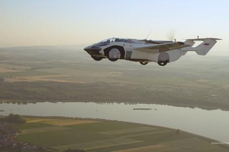 Slovak flying car shows off its abilities in air and on land