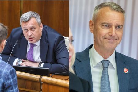SNS leader Andrej Danko (l) and Investment Minister Richard Raši (r). 