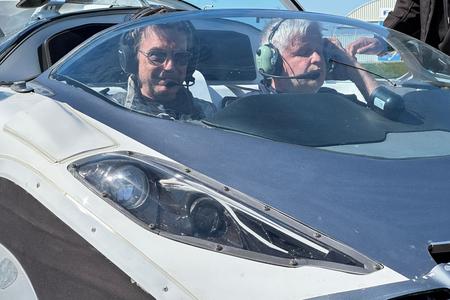 Jean-Michel Jarre with Štefan Klein preparing for the flight.