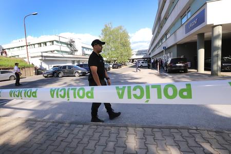 Situation in front of the F. D. Roosevelt University Hospital in Banská Bystrica.