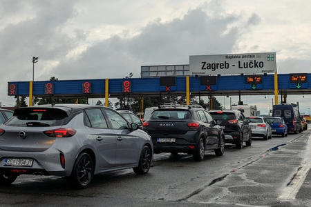 In Croatia, traffic jams are usually caused by waiting at various toll booths.