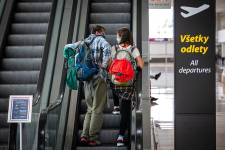 Problems caused by Omicron cease; more regular flights take off from Bratislava airport