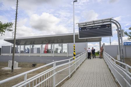 The railway part of the first integrated passenger transport terminal (TIOP) in Bratislava starts servining passengers.