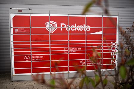 Courier company Packeta plans to build up to a thousand Z-BOXes, a self-service pick-up points across Slovakia.
