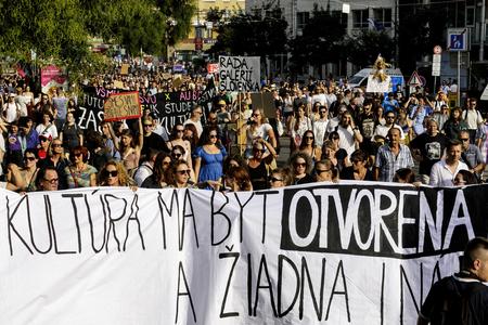 Approximately 9,000 people gathered in Bratislava to protest against recent actions of the Culture Ministry, including the dismissal of directors of the Slovak National Gallery and Slovak National Theatre.