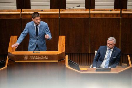 Last Week: Attempt to oust Šimečka exposes coalition’s hypocrisy