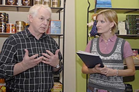 Allan Bussard speaks at the opening of the Ten Senses store.