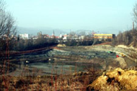 The new waste dump would be located less than half a kilometre from inhabited parts of Pezinok, say town representatives. A non-governmental organisation fears the impact on health and the environment.