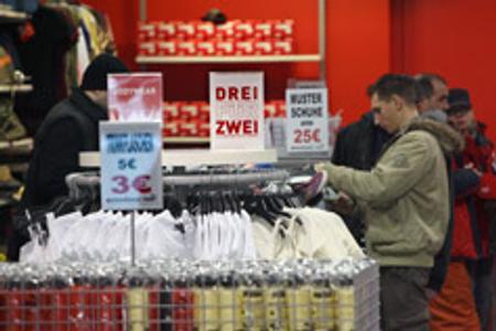 Slovaks are no longer just weekend shoppers in Austria, but increasingly members of local communities.
