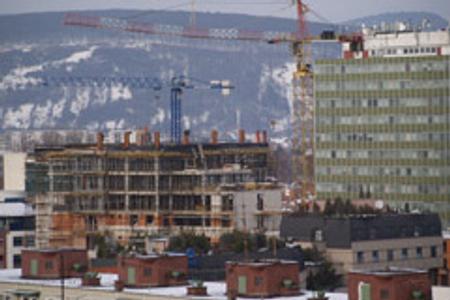 Construction firms have the worst payment pattern, a credit insurance professional says.