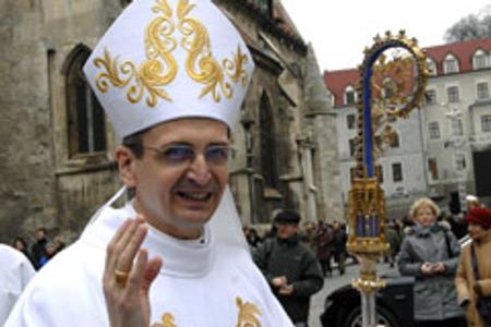 Stanislav Zvolenský is the new archbishop of the Bratislava archdiocese.