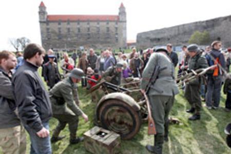 Members of the War History Club recently re-enacted the 1945 battle for Bratislava Castle.