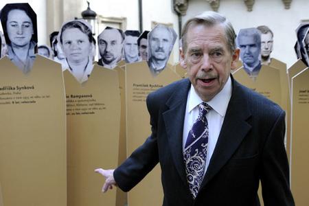 Václav Havel, a former dissident, also signed  the declaration.
