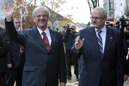 László Sólyom (left) and Ivan Gašparovič (right)