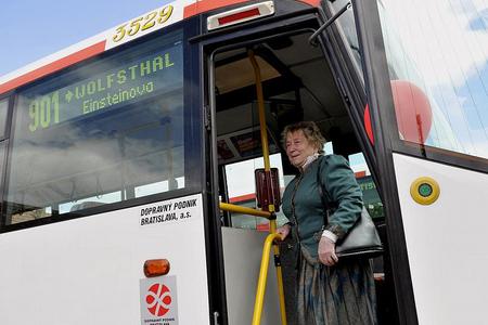 The bus to Austria
