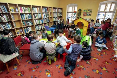 Libraries want to attract readers of all generations